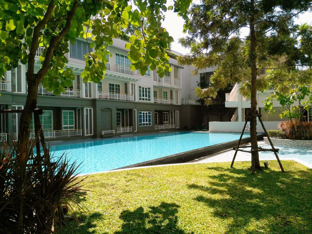 Autumn Hua Hin - The Sunset Room Esterno foto