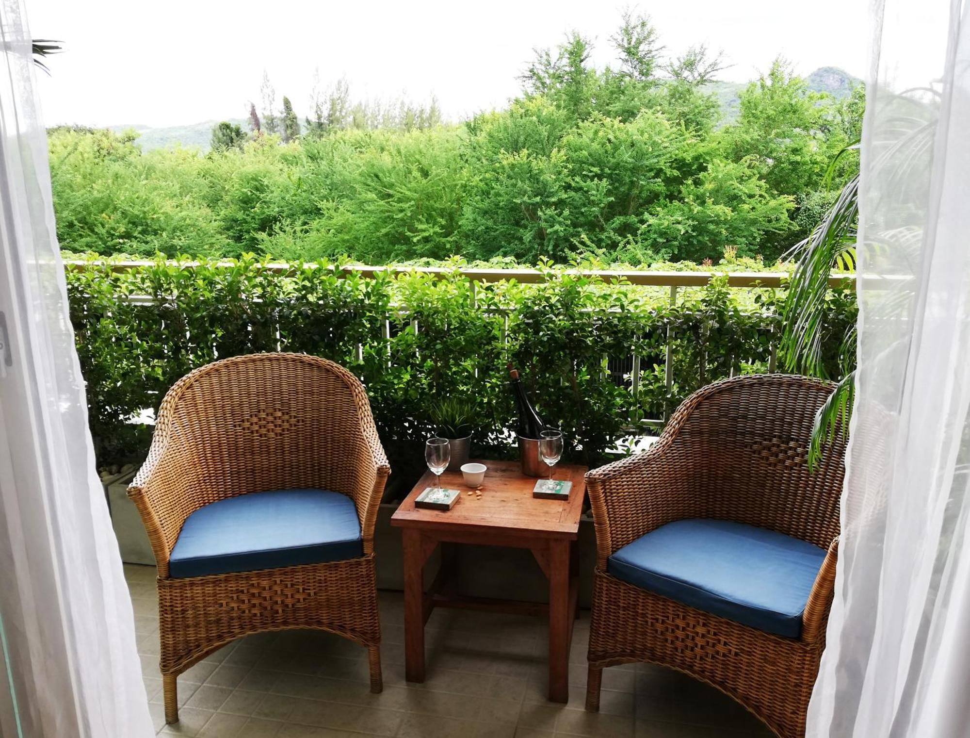 Autumn Hua Hin - The Sunset Room Esterno foto