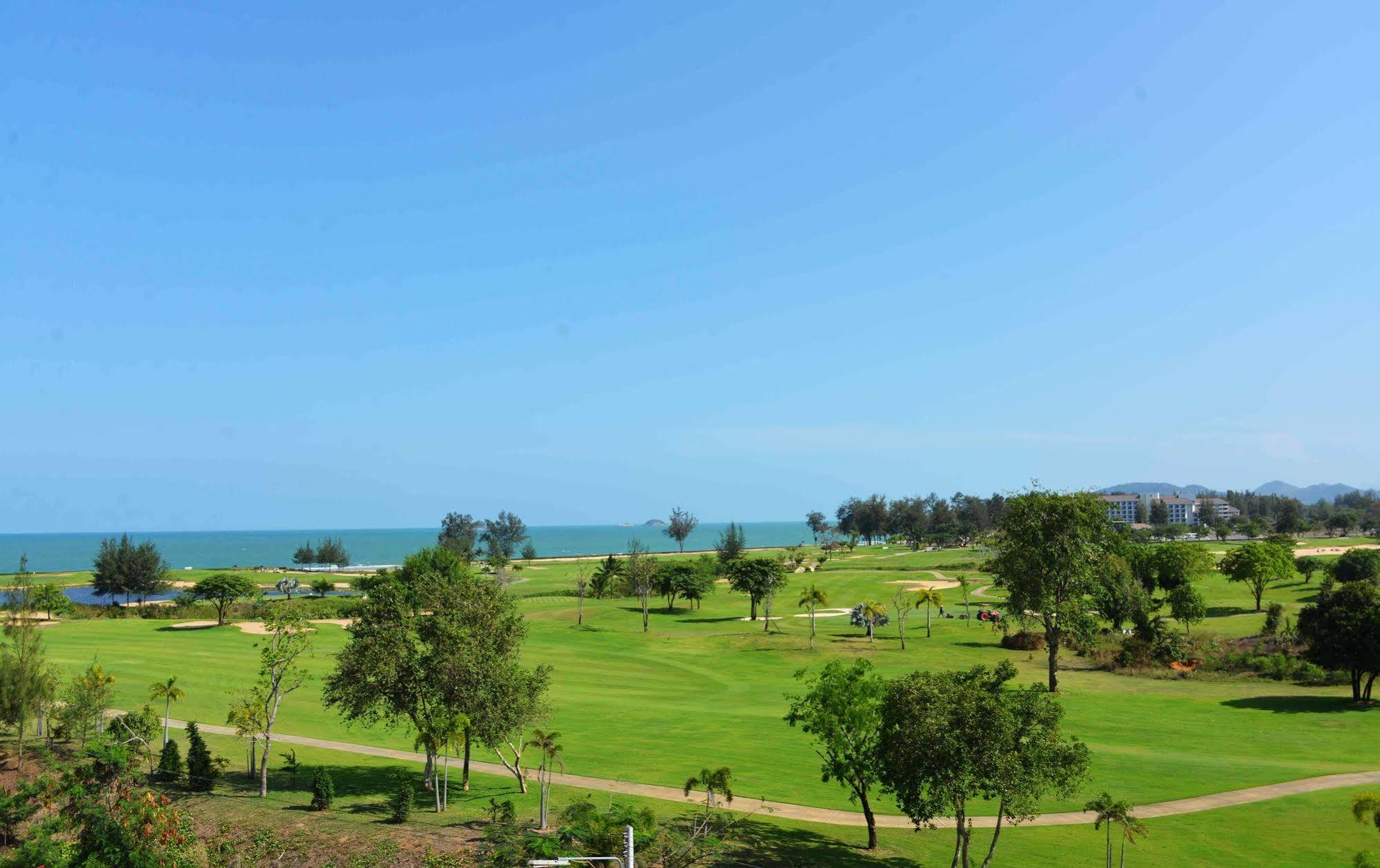 Autumn Hua Hin - The Sunset Room Esterno foto