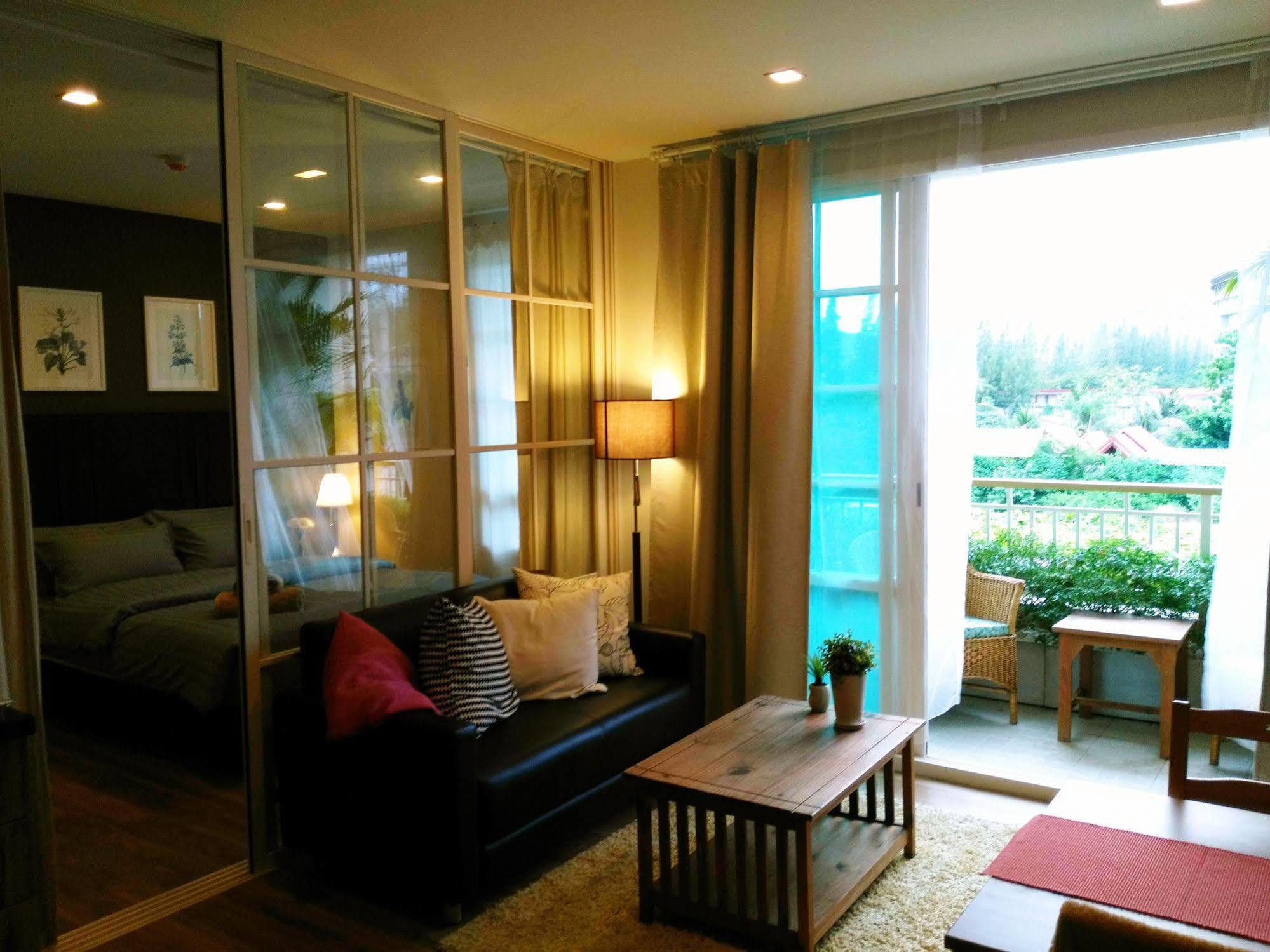 Autumn Hua Hin - The Sunset Room Esterno foto