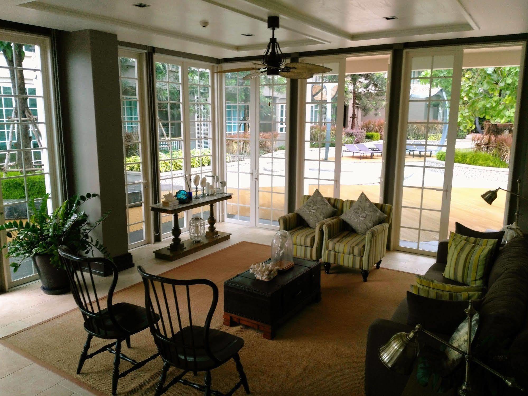 Autumn Hua Hin - The Sunset Room Esterno foto