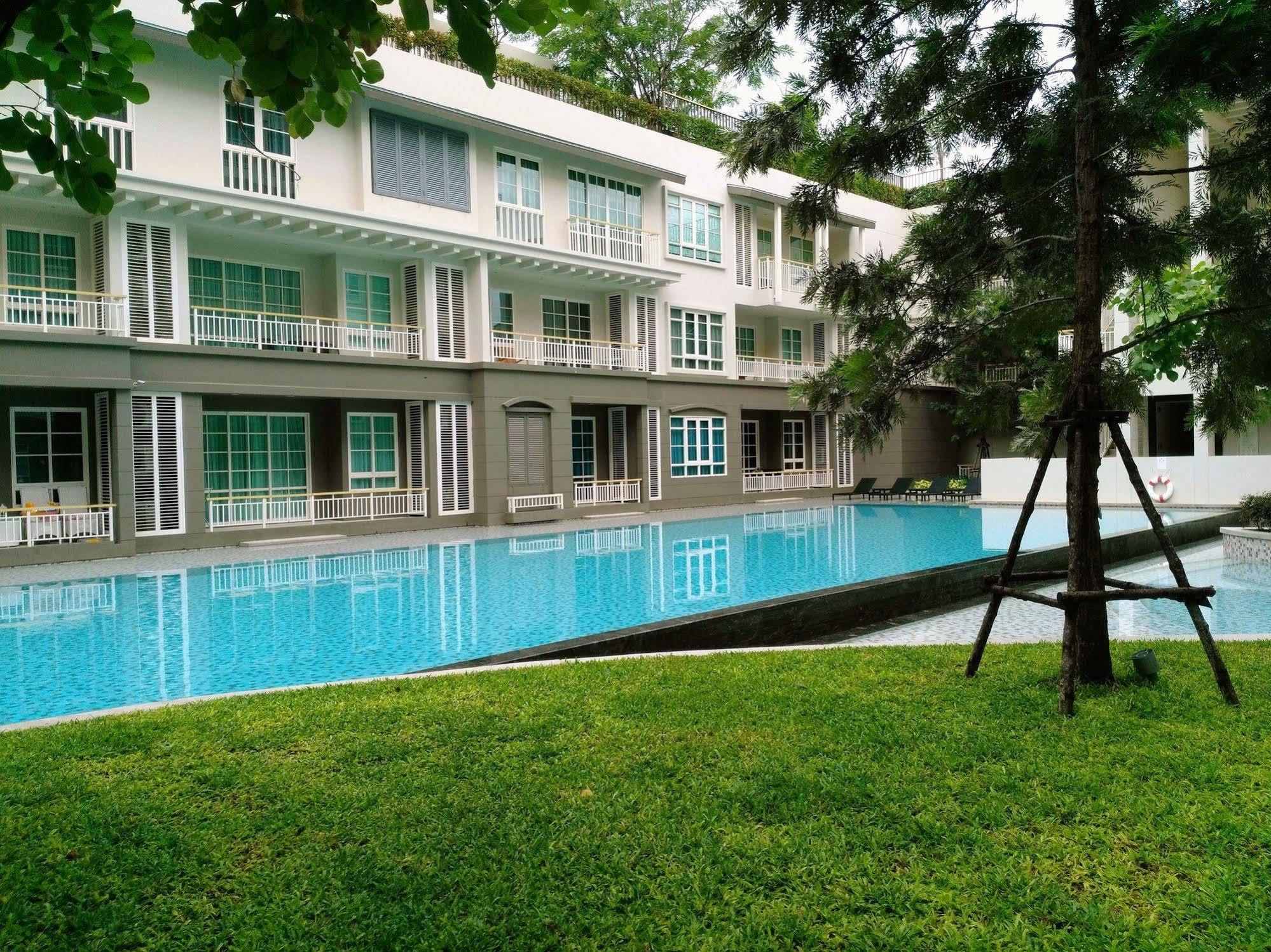 Autumn Hua Hin - The Sunset Room Esterno foto